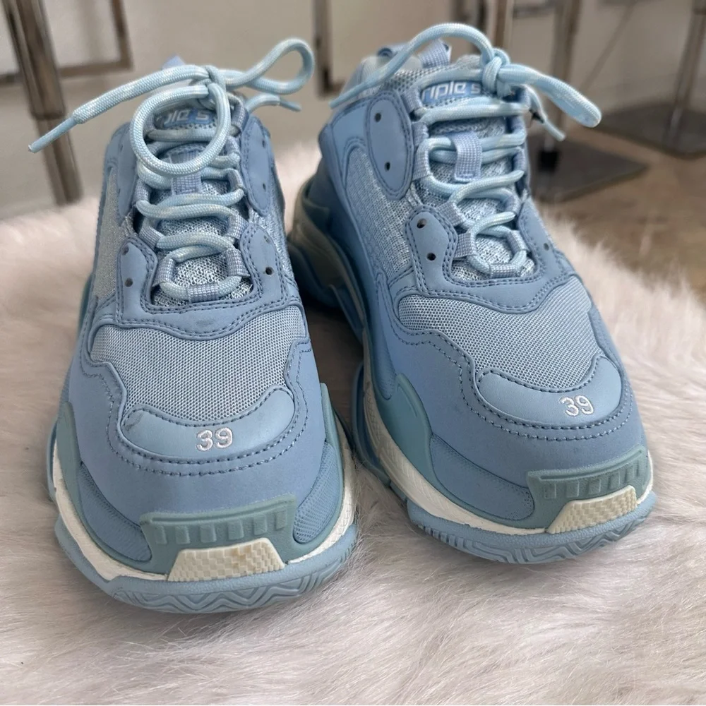 Balenciaga Triple S - Picture 8 of 11